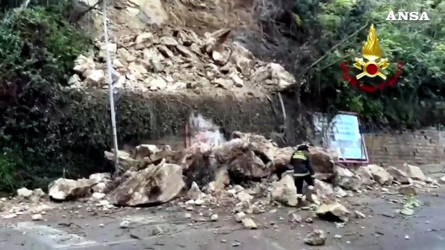 Maltempo in Sicilia, allagamenti e frane in provincia di Caltanissetta