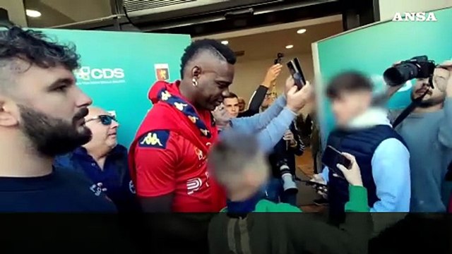 Balotelli a Genova, visite mediche e primo allenamento: Sono carico