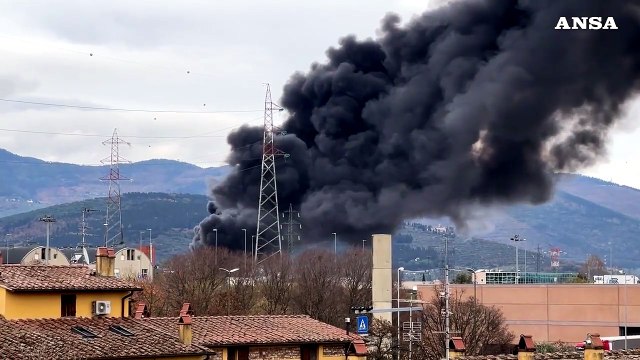 Calenzano, esplosione nel sito Eni