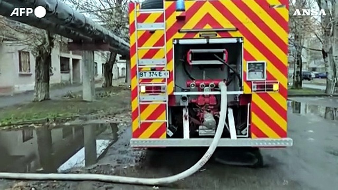 Ucraina, attacco russo con droni su Kherson: almeno un morto