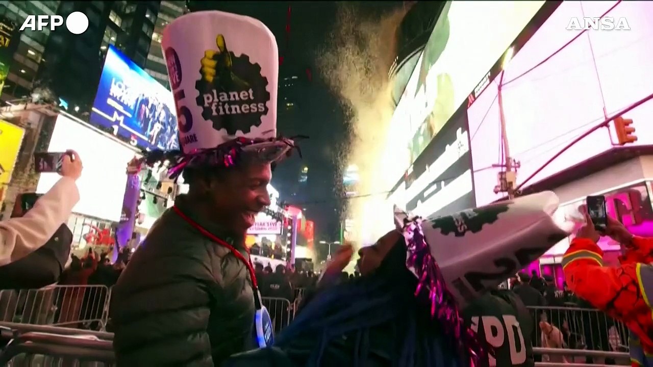Capodanno a New York: il conto alla rovescia a Times Square