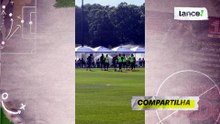 Jogadores da Seleção entram em campo para atividade desta quinta