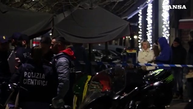Sparatoria in piazzale Gambara a Milano, un morto e un ferito gravissimo