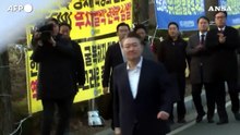 Corea del Sud, il presidente sotto accusa Yoon uscito di prigione
