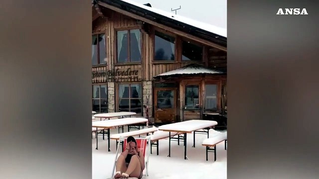 Nevica sulle Dolomiti bellunesi, ma al Fertazza si pensa all'estate