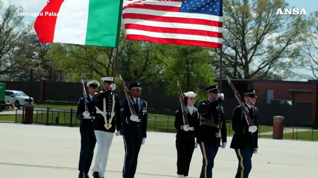 Meloni atterrata a Washington, attesa per l'incontro con Trump