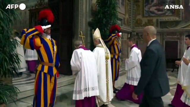 Prima messa di Leone XIV nella Cappella Sistina