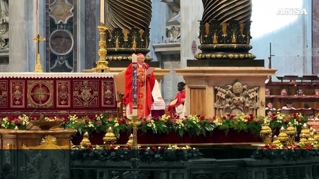 Cardinale Re: "Il mondo di oggi attende molto dalla Chiesa"