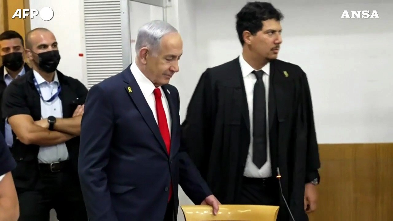 Tel Aviv, Netanyahu in tribunale per un'udienza del suo processo