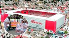 México vs Serbia: Madres buscadoras protestan frente al Nemesio Diez antes del juego amistoso