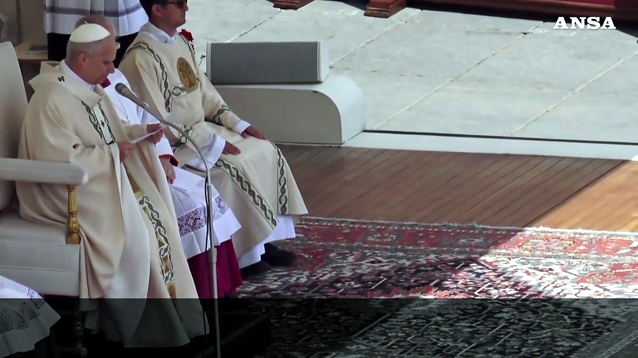 Papa Leone XIV: "Scelto senza meriti, mia missione amore e unita'"