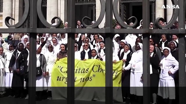 Santa Maria Maggiore, le suore di Rocca di Papa cantano per papa Francesco