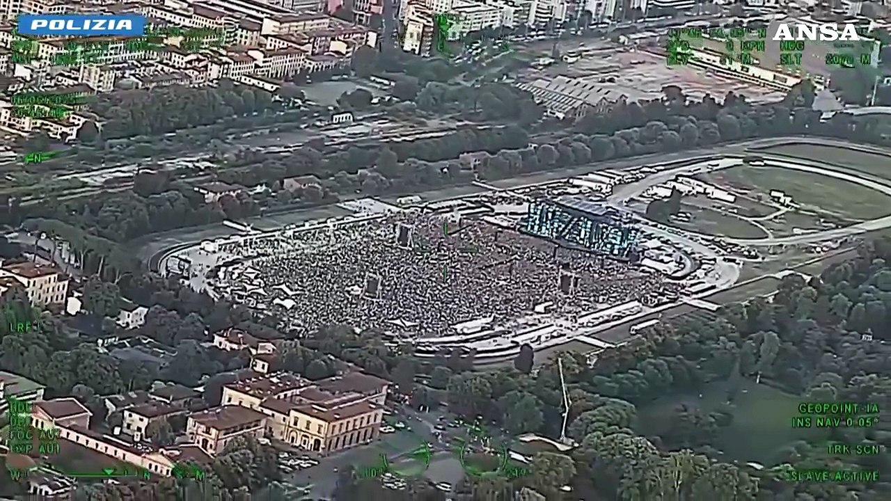 A Firenze il popolo di Vasco visto dall'alto, il concerto dall'elicottero della polizia