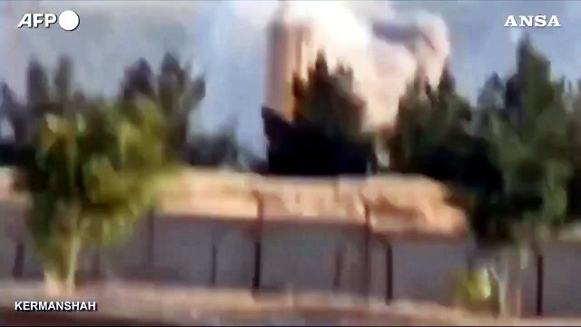 Israele attacca l'Iran, esplosioni vicino al sito nucleare iraniano di Natanz