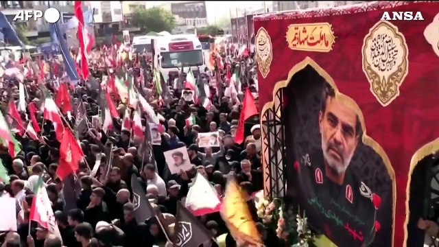 Iran, celebrati i funerali dei vertici militari uccisi nella guerra con Israele