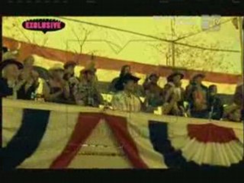 KORN - HOLD ON