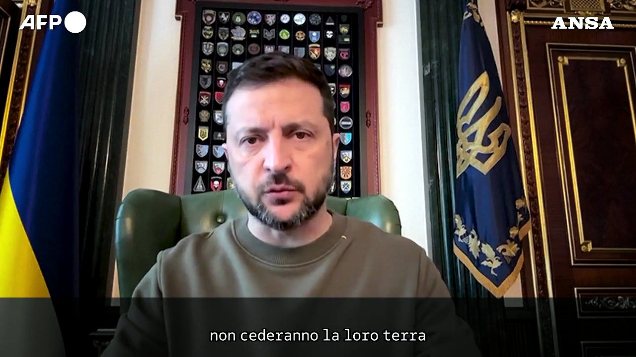 Zelensky, "ogni decisione senza Kiev non porter...