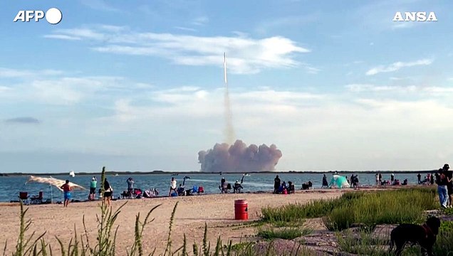 Concluso con successo il decimo test di Starship, capsula ammarata nell'oceano Indiano