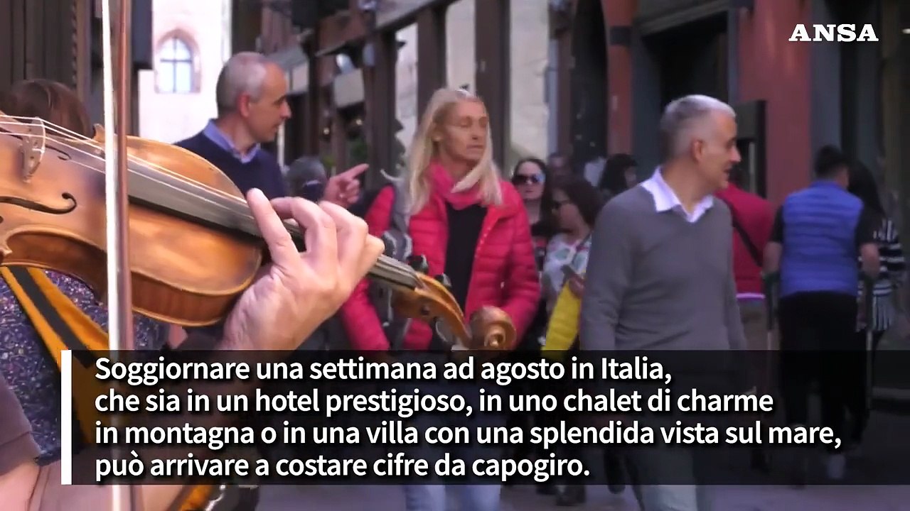 Allarme del Codacons: una settimana di vacanza in Italia puo' costare fino a 300mila euro