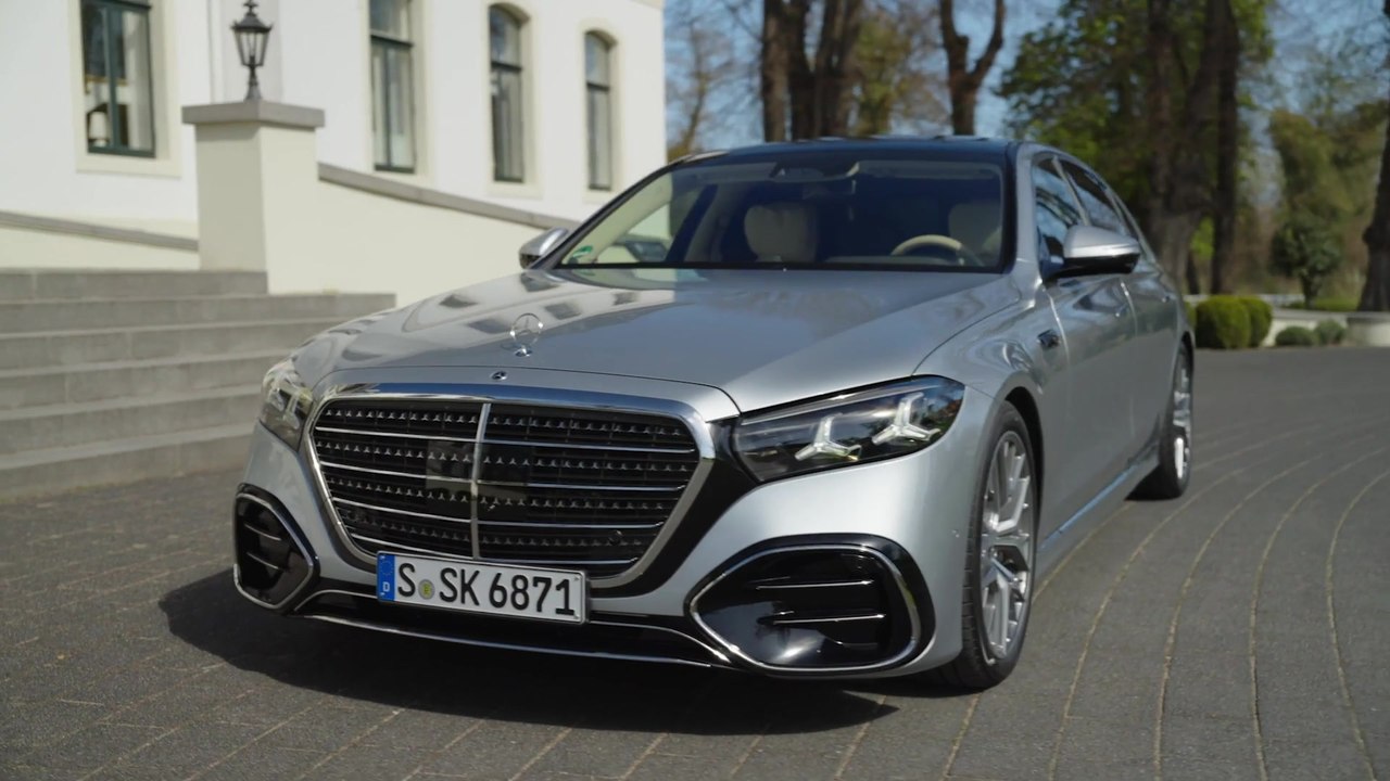 Die neue Mercedes-Benz S-Klasse - Exzellenter Komfort im Fond - Von der Business-Lounge bis hin zu First-Class-Produktivität und Unterhaltung