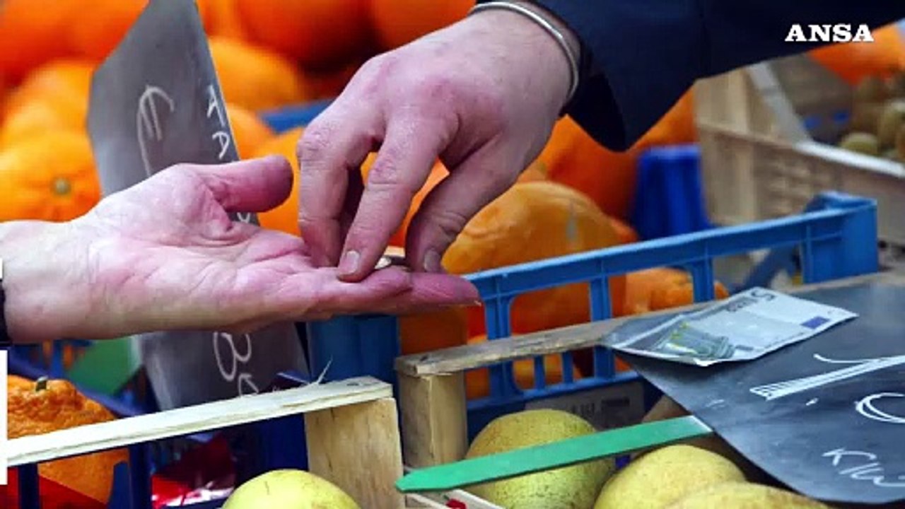 Scende reddito reale delle famiglie, ancora inferiore rispetto al 2008