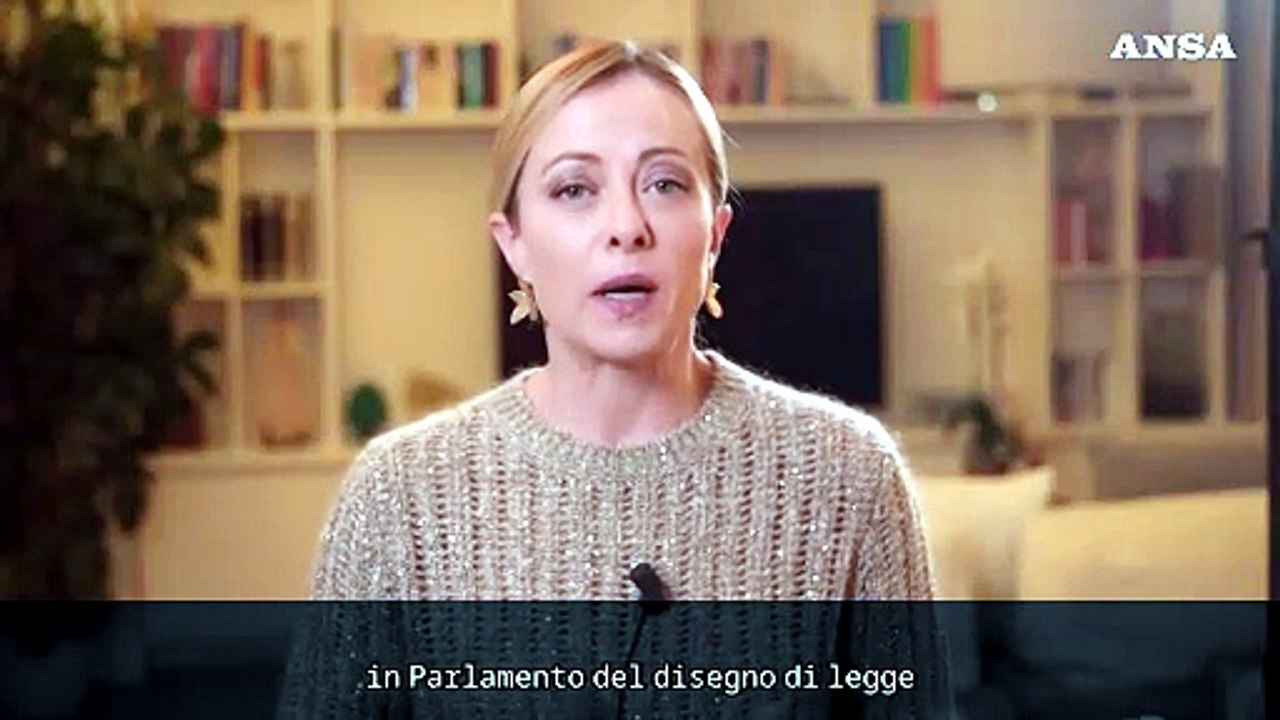 Meloni: "L'ok al ddl femminicidio e' un segnale importante di coesione"