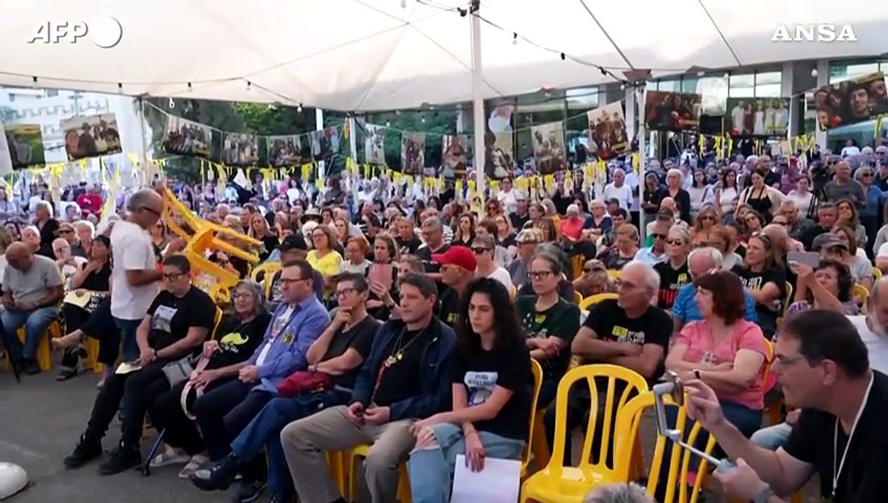 A Tel Aviv l'appello per il corpo dell'ultimo ostaggio di Hamas