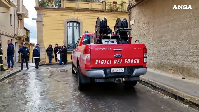 Frana a Niscemi, residenti costretti a lasciare le proprie case