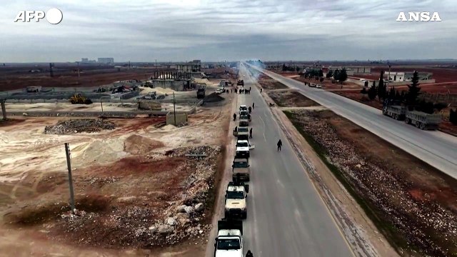 Siria, l'esercito entra nell'area a est di Aleppo