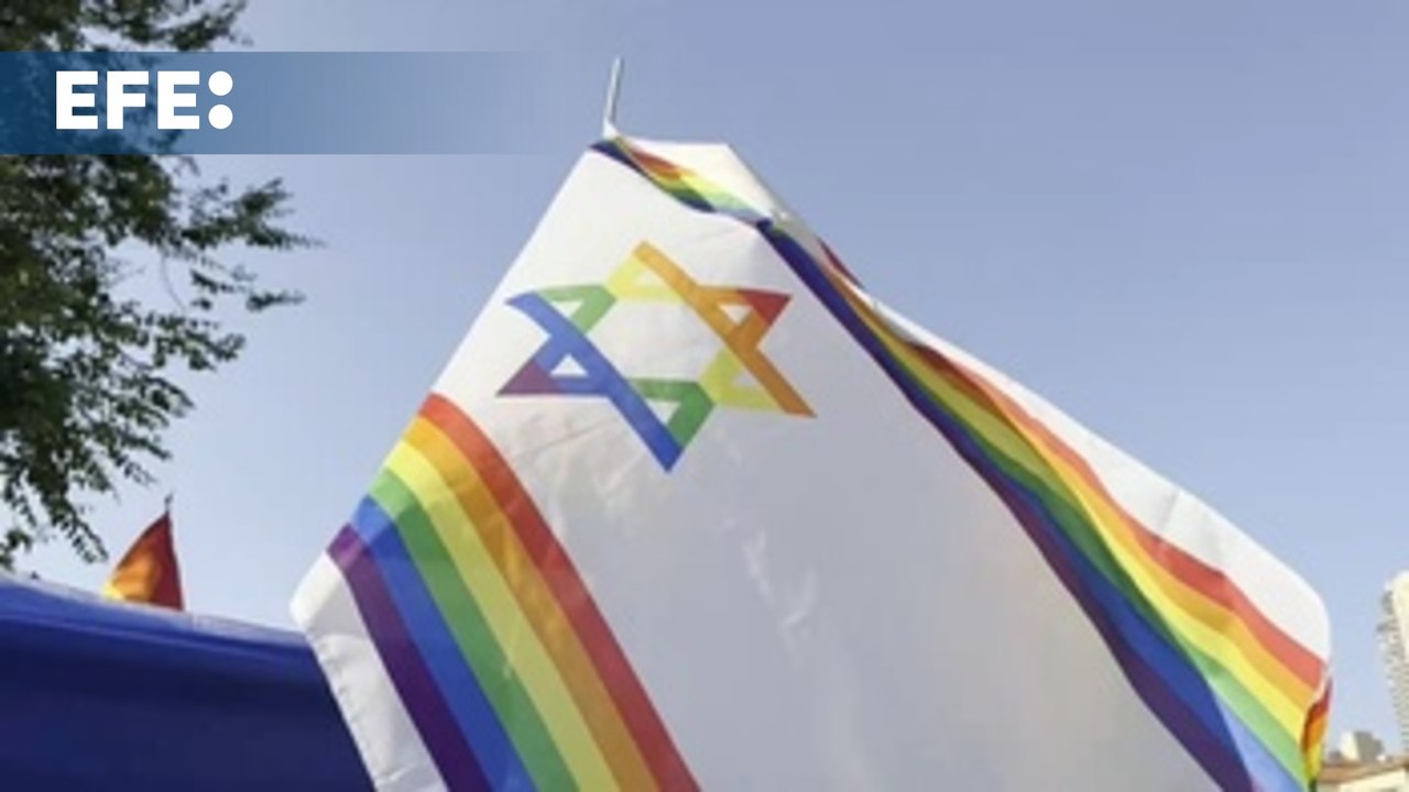 El orgullo LGTBI desfila en Jerusalén hasta el Parlamento con demandas de cambio político en Israel