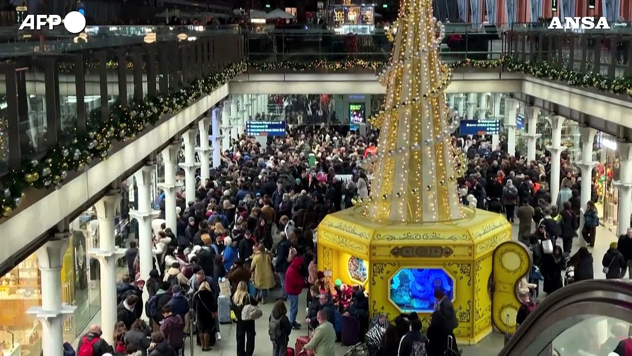 Londra, servizi treni Eurostar riprendono dopo una lunga interruzione