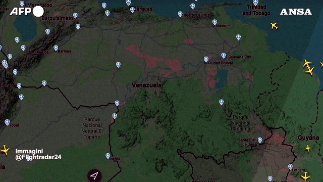 Spazio aereo venezuelano vuoto mentre gli attacchi statunitensi colpiscono Caracas