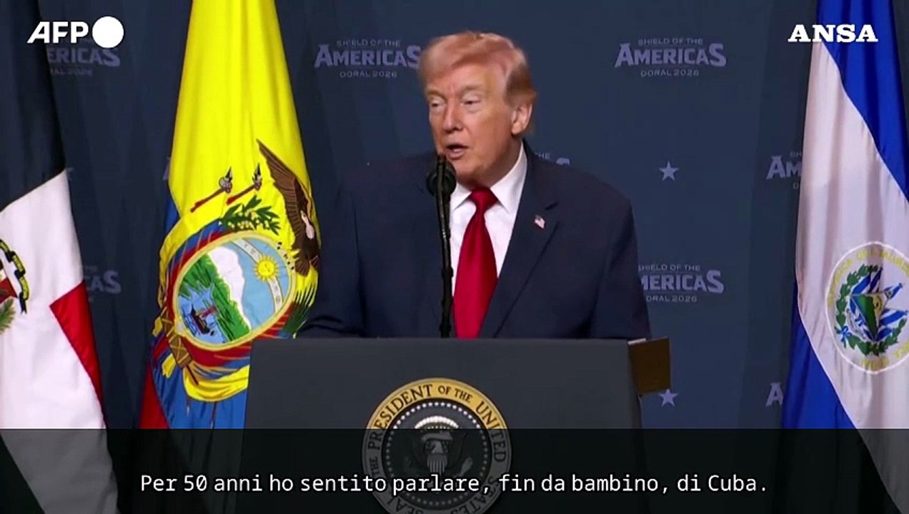 Trump: "Cuba e' negli ultimi momenti della sua vita cosi' come la conosciamo"