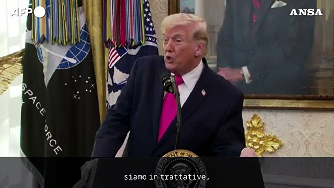 Iran, Trump conferma: "Rubio e Vance impegnati nelle trattative"