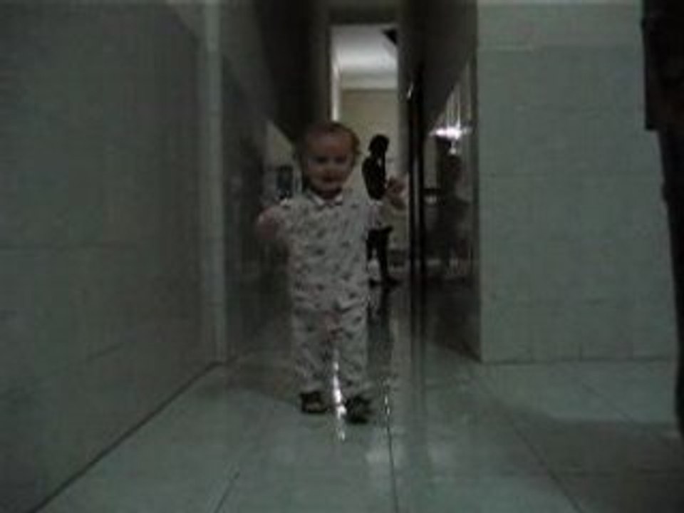 28 mai 2008 Gabrielle marche