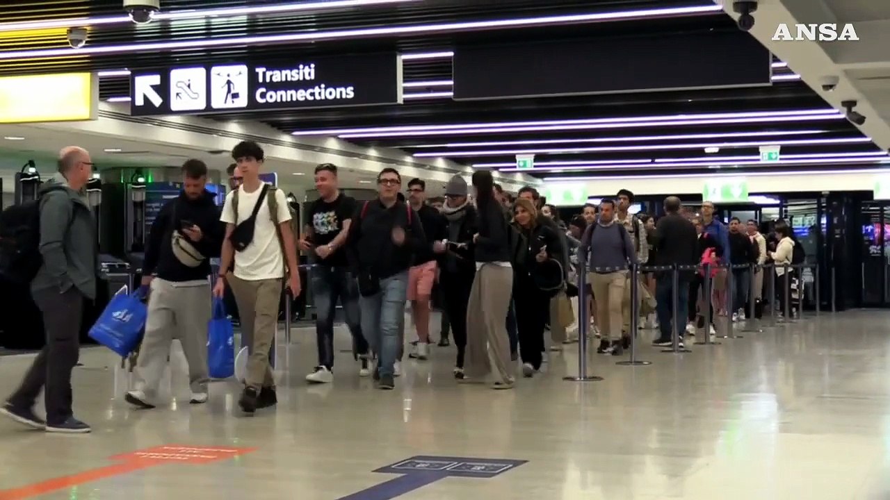 Arrivato a Fiumicino il primo volo con gli italiani rientrati da Oman