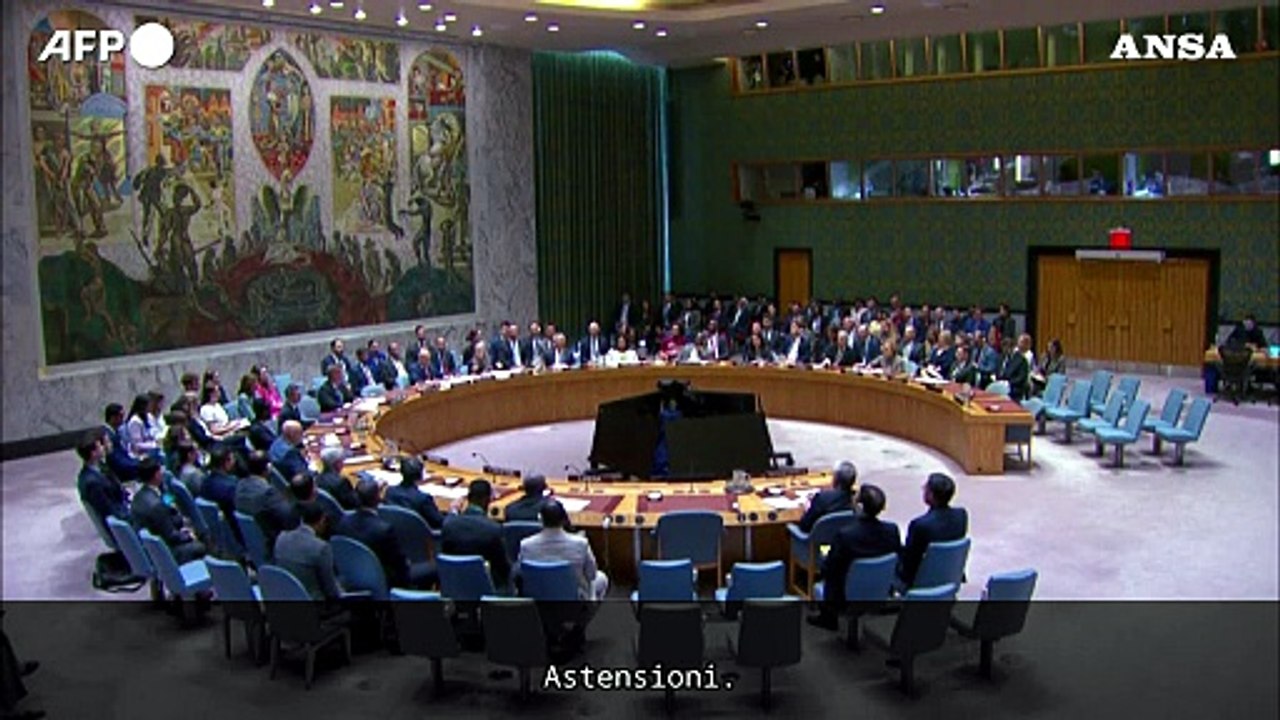 Cina e Russia bloccano la risoluzione Onu sulla sicurezza di Hormuz