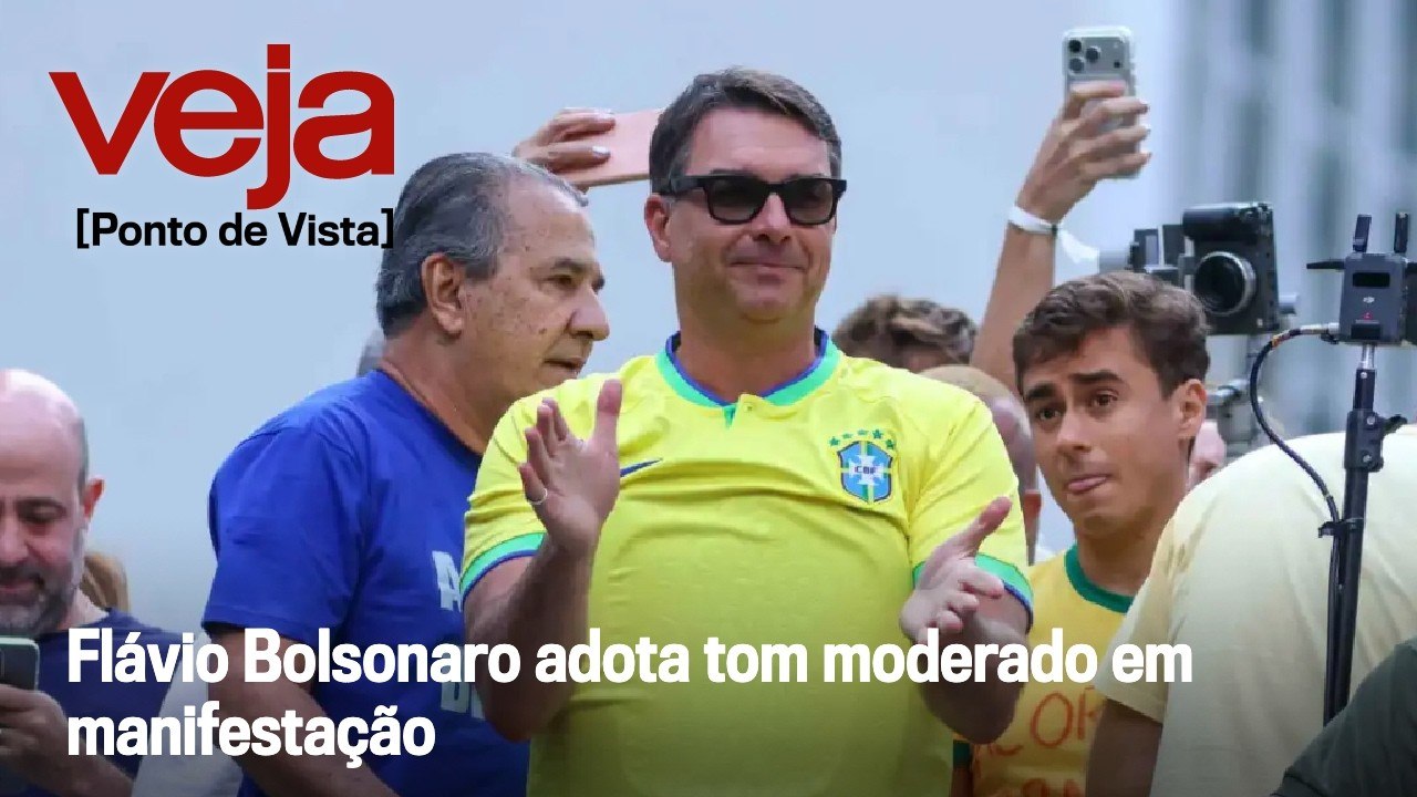 Flávio Bolsonaro adota tom moderado em manifestação
