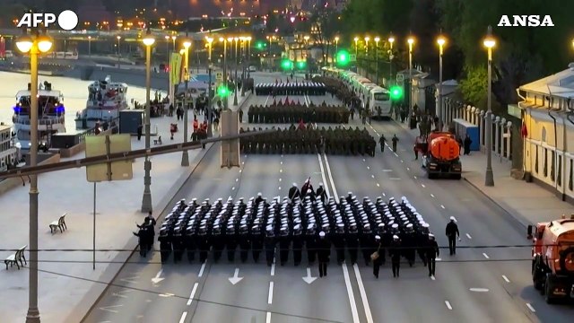Mosca, le prove della parata per il Giorno della Vittoria