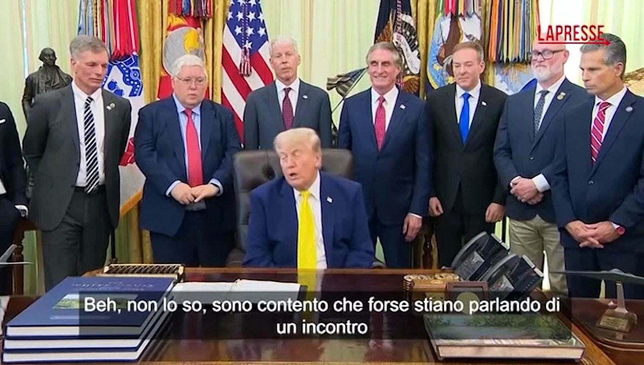 Ucraina, Trump: "Felice che Zelensky e Putin parlino di incontrarsi"