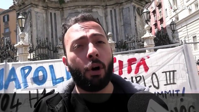A Napoli presidio contro remigrazione: Vannacci qui non sei benvenuto