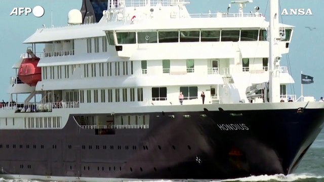 Focolaio Hantavirus, arrivata a Rotterdam la nave da crociera Hondius