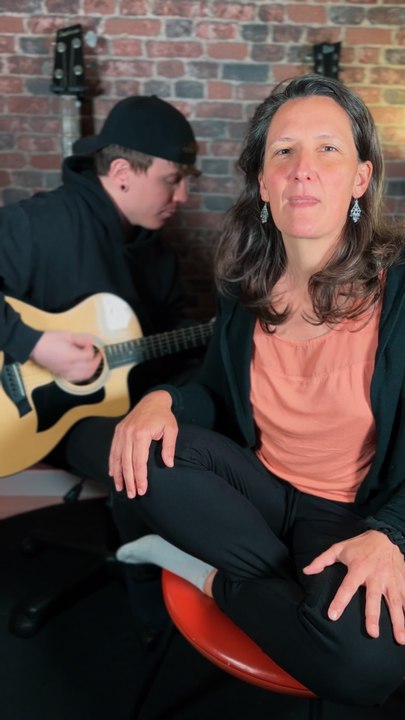 Britney Spears - Toxic (Acoustic Cover) ft. Marie-Anne Sévin
