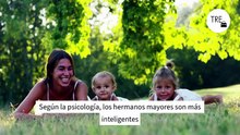 La psicología señala que los hermanos mayores que han cuidado de los pequeños han desarrollado unas características únicas