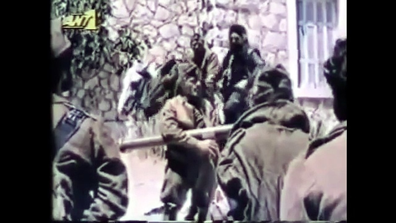 Το κόκκινο τρένο (1982) +01