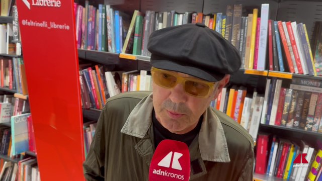 Luca Carboni: ?Non mi aspettavo tanto affetto. Il mio libro ? un viaggio per una generazione?