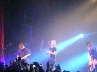 paramore - emergency