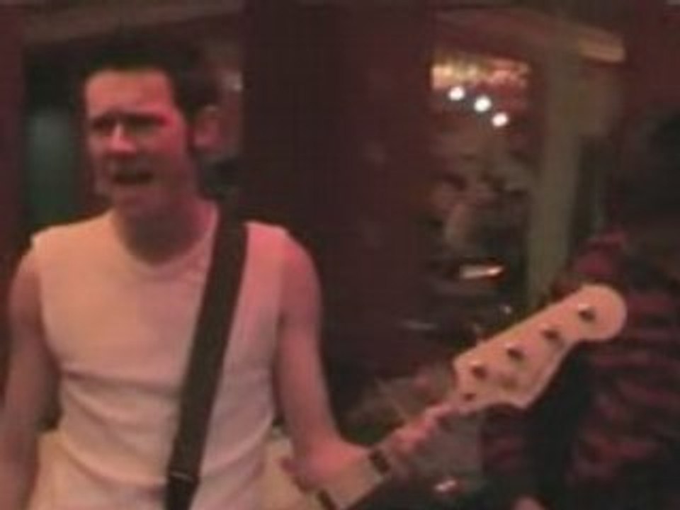 Under the Bridge-BlueGuacamol (Red hot chili peppers cover)