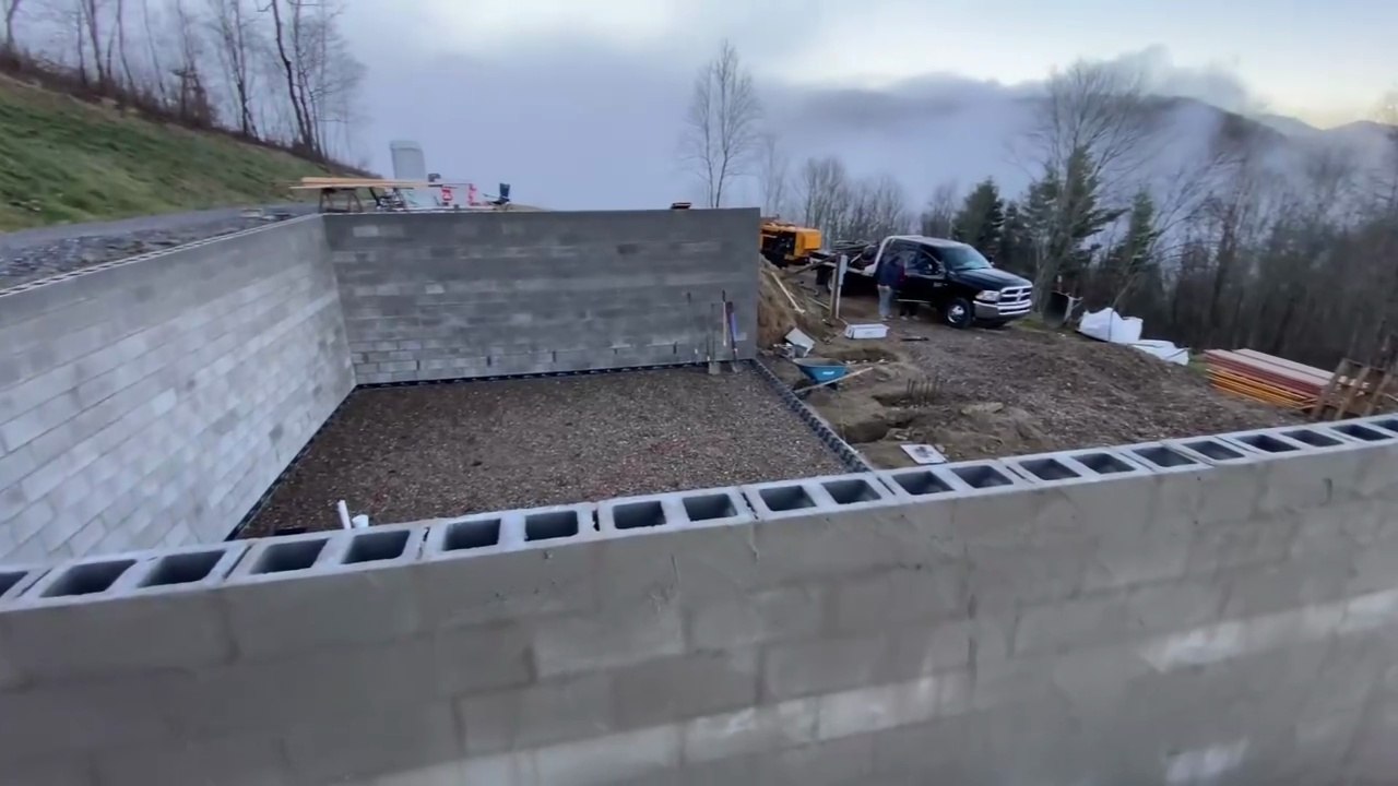 Building The Farmhouse | Day 9: Pouring and finishing the slab and walls!