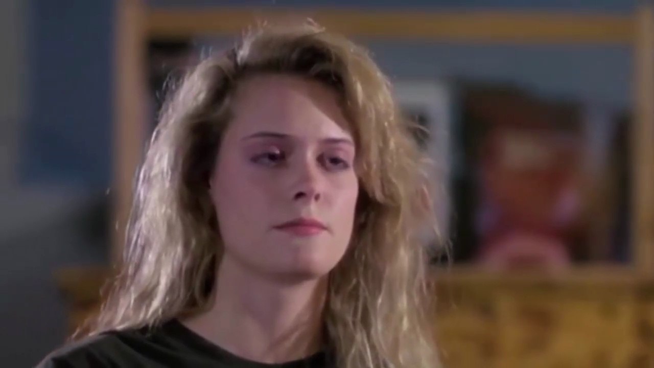 1989 Intruder Davetsiz Misafir TÜRKÇE Altyazılı Film İzle